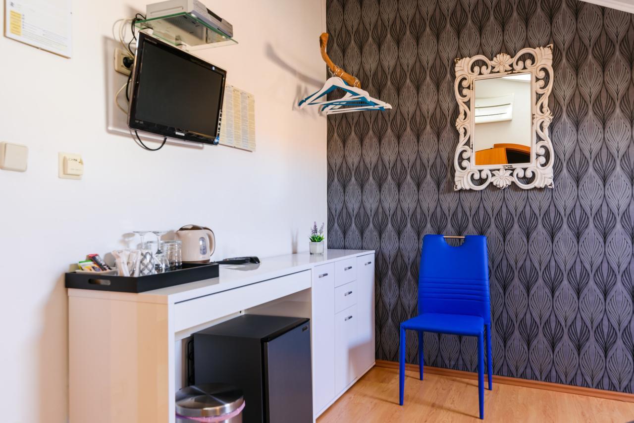 Villa Jidro โตรกีร์ ภายนอก รูปภาพ